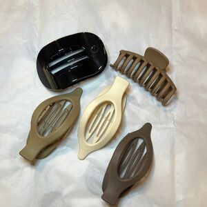 Set of Hair Clips